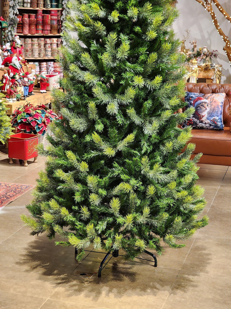 ÁRVORE PINHEIRO REALISTA LISBOA 1484 GALHOS 2,10CM